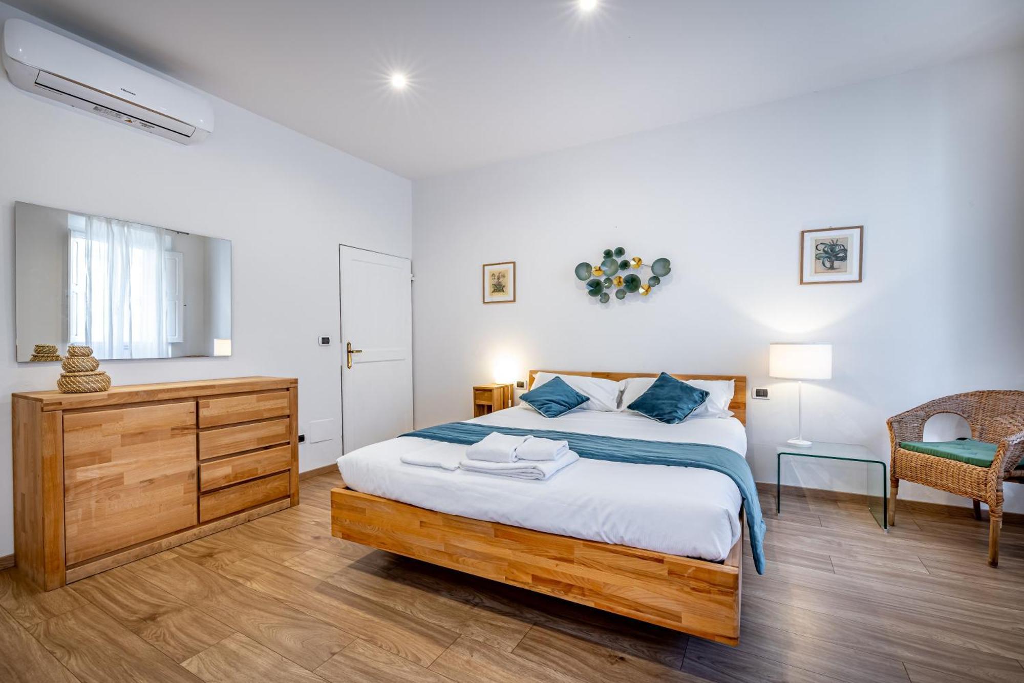Roommo Via Dei Pilastri Giada Florence Luaran gambar